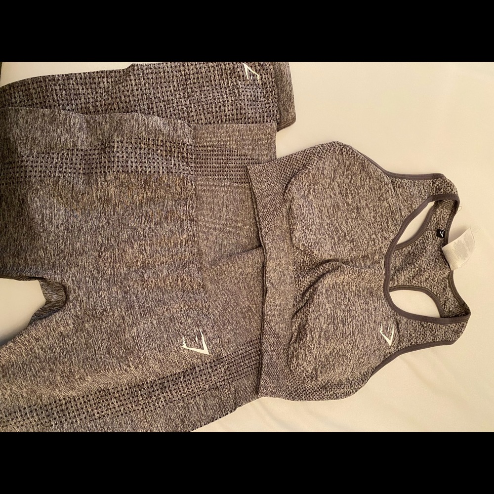 Gymshark sports bra and leggings set